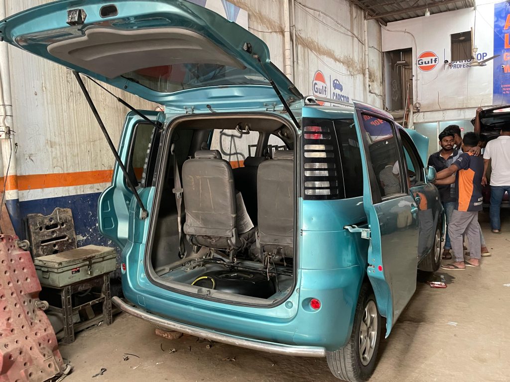Toyota Rumion and Toyota Sienta lpg conversion done in dhaka, LPG Sequential Conversion.